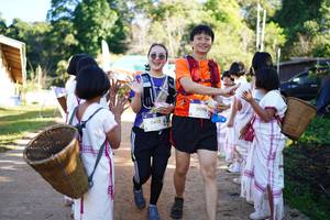 BIB: 3412, 2095
                            <button type="button" onclick="openModal(19030594)" class="btn btn-primary btn-sm float-right btn-popup" data-toggle="modal" data-target=".modal-high-quality">
                        <i class="fas fa-shopping-cart"></i> Add to Cart
                    </button>
                                            <button type="button" onclick="isThisMe(19030594, true)" class="btn btn-success btn-sm float-right btn-popup btn-isme hidden" data-toggle="tooltip" data-placement="bottom" title="นี่คือรูปของคุณใช่ไหม คลิกที่นี่เพื่อเอาเข้าอัลบั้ม">
                        <i class="fas fa-plus"></i> Add to album
                    </button>
                    <button type="button" onclick="isThisMe(19030594, false)" class="btn btn-warning btn-sm float-right btn-popup btn-isnotme hidden">
                        <i class="fas fa-ban"></i> Remove from album
                    </button>